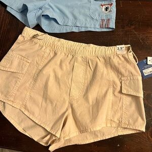Brand new WITH TAG Casual Women's Cargo Shorts in Cream